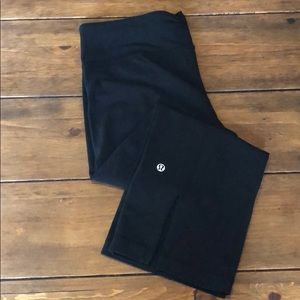 LULULEMON yoga pants